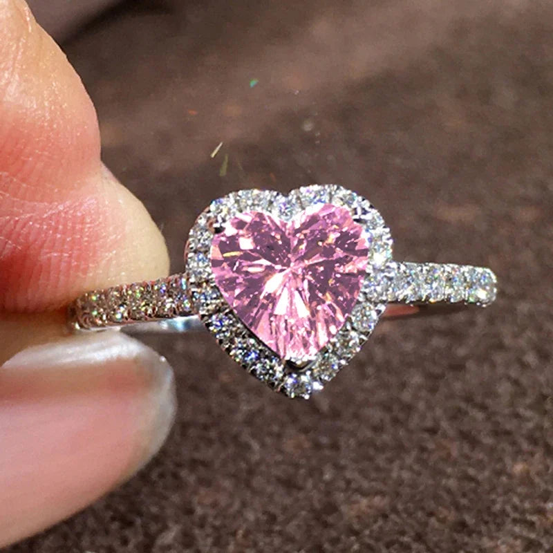 Vexaroa Brilliant Heart-Shaped Cubic Zirconia Ring — Vexaroa product image 8