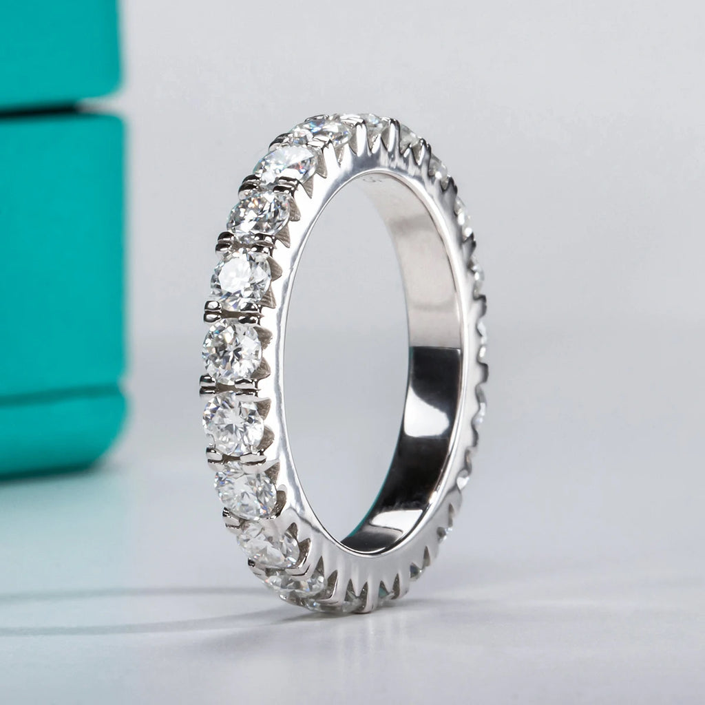 Vexaroa 3mm D-Colour Moissanite Wedding Band - product image 2