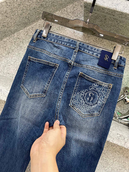 Vexaroa Men's Eagle-Detail Straight-Leg Jeans