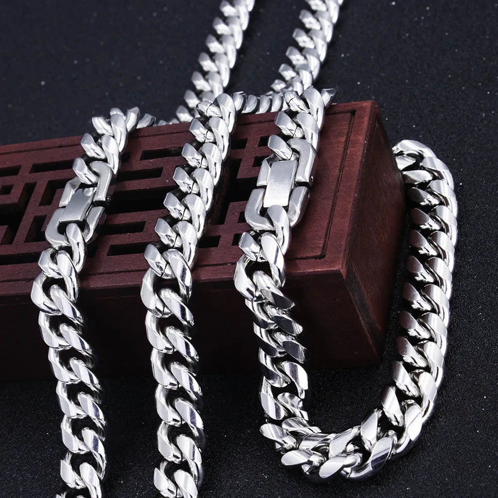 Vexaroa Double Cuban Link Chain Necklace — Vexaroa product image 2