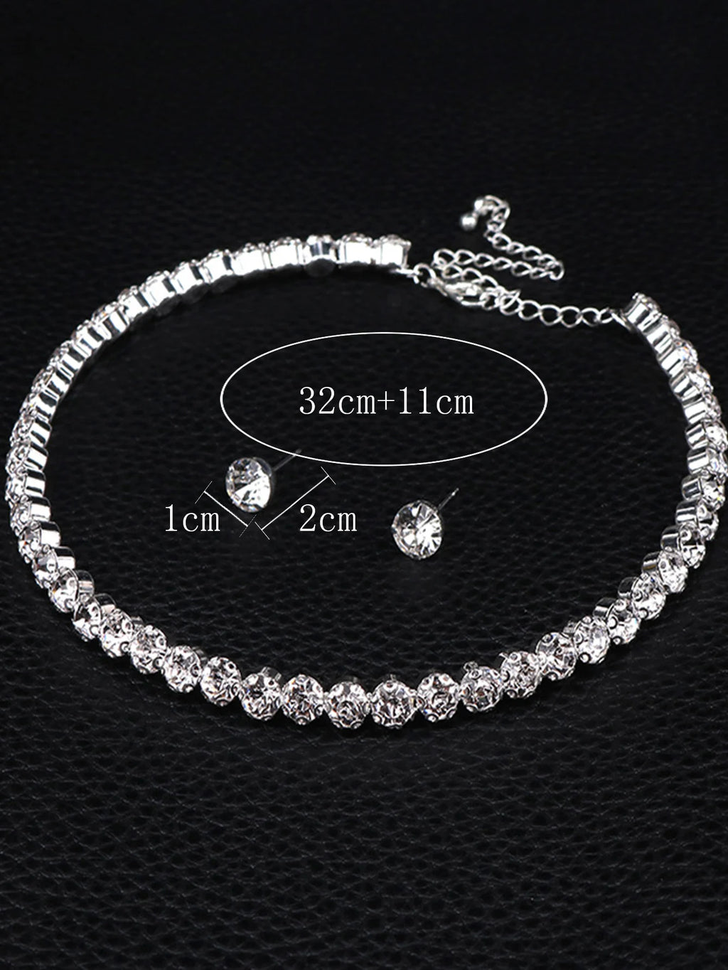 4 pieces of women's fashionable and minimalist necklaces with earrings, bracelets, jewelry sets, banquet and party accessories