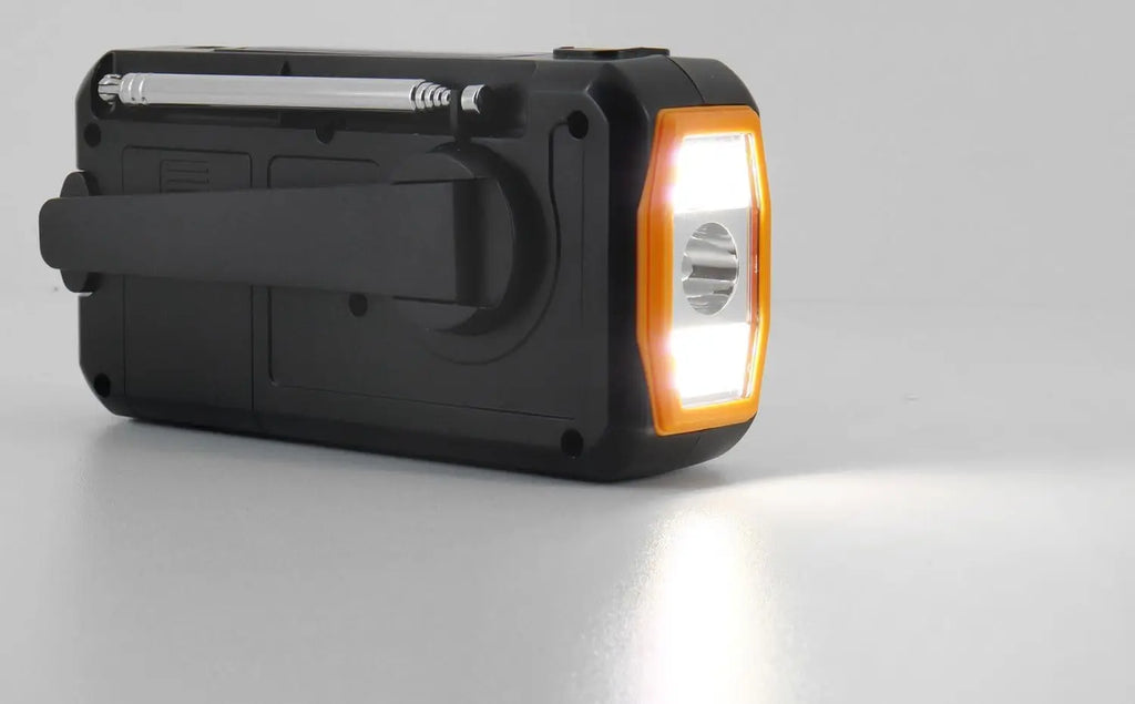 Vexaroa 4000mAh emergency solar crank radio — product image 3