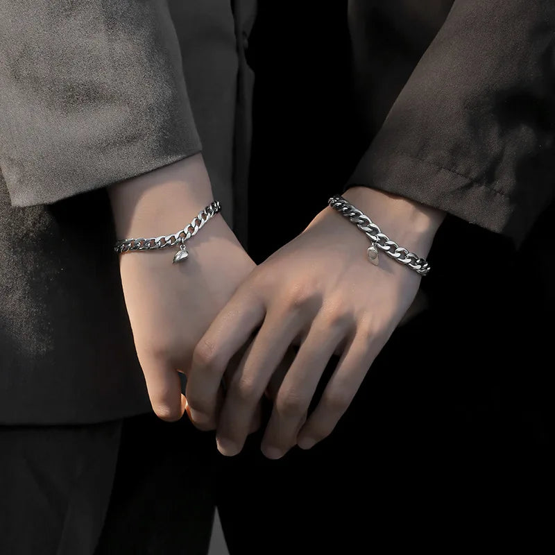 Vexaroa Magnetic Heart Couple Bracelet Set — Vexaroa product image 3