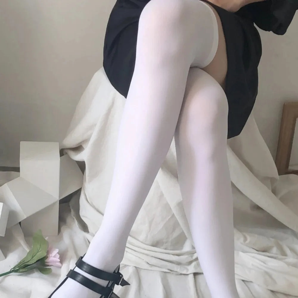 Vexaroa Thigh High Over Knee Socks Black White Warm Pair