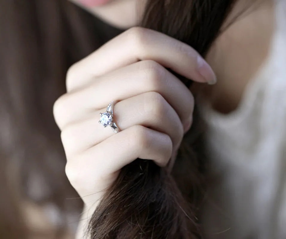 Vexaroa women's solitaire style cubic zirconia ring - product gallery image 4