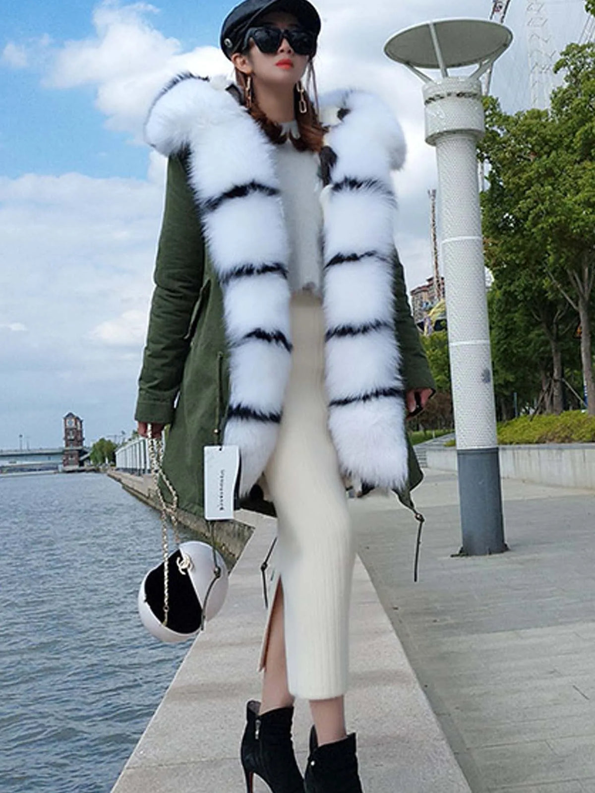 Fox Fur Collar Women's Winter Parka Coat | Vexaroa
