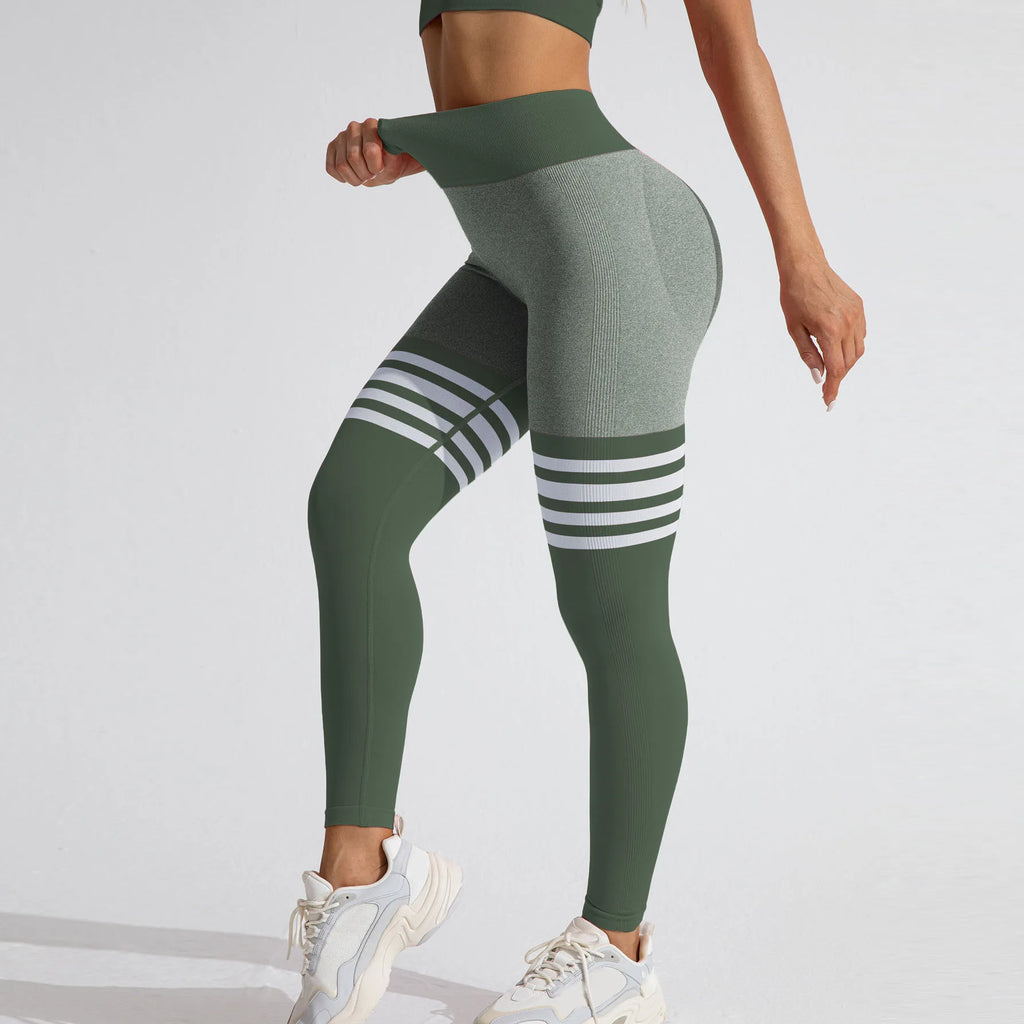 Vexaroa Women's V-Back Scrunch Yoga Leggings product image 2