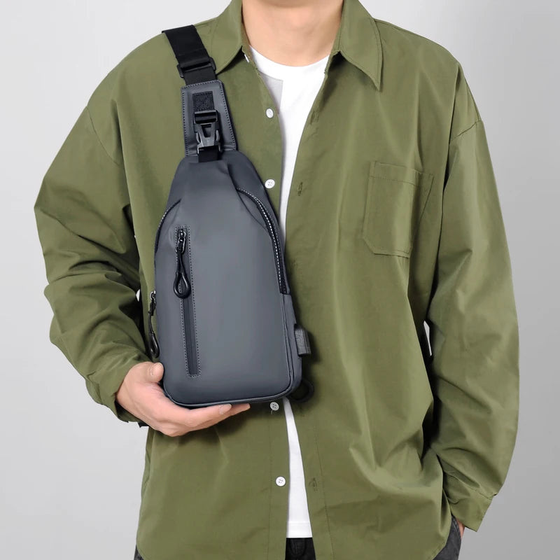 Vexaroa Men's Crossbody Chest Bag with USB Port - product image 5