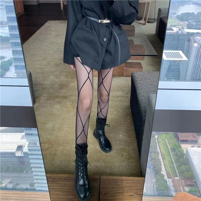 Leggings Hollowed Out Mesh Retro Girls Stockings Japanese Bottomed Lace Pantyhose Floral Rattan Black Tights