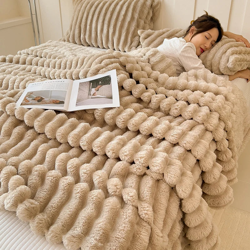 Thick Warm Wide Striped Flannel Blanket Solid Color Soft Fluffy Plush Throws for Sofa Bed Office Travel Multifunctional Blanket