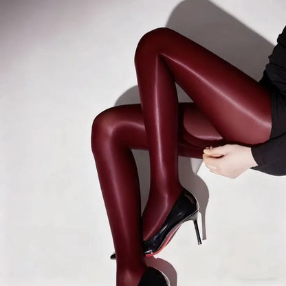 Women's High Oil Content Glossy Horse Oil Stockings Plus Size Thin Breathable Pantyhose Highly Elastic Glossy Sheer Tights Socks