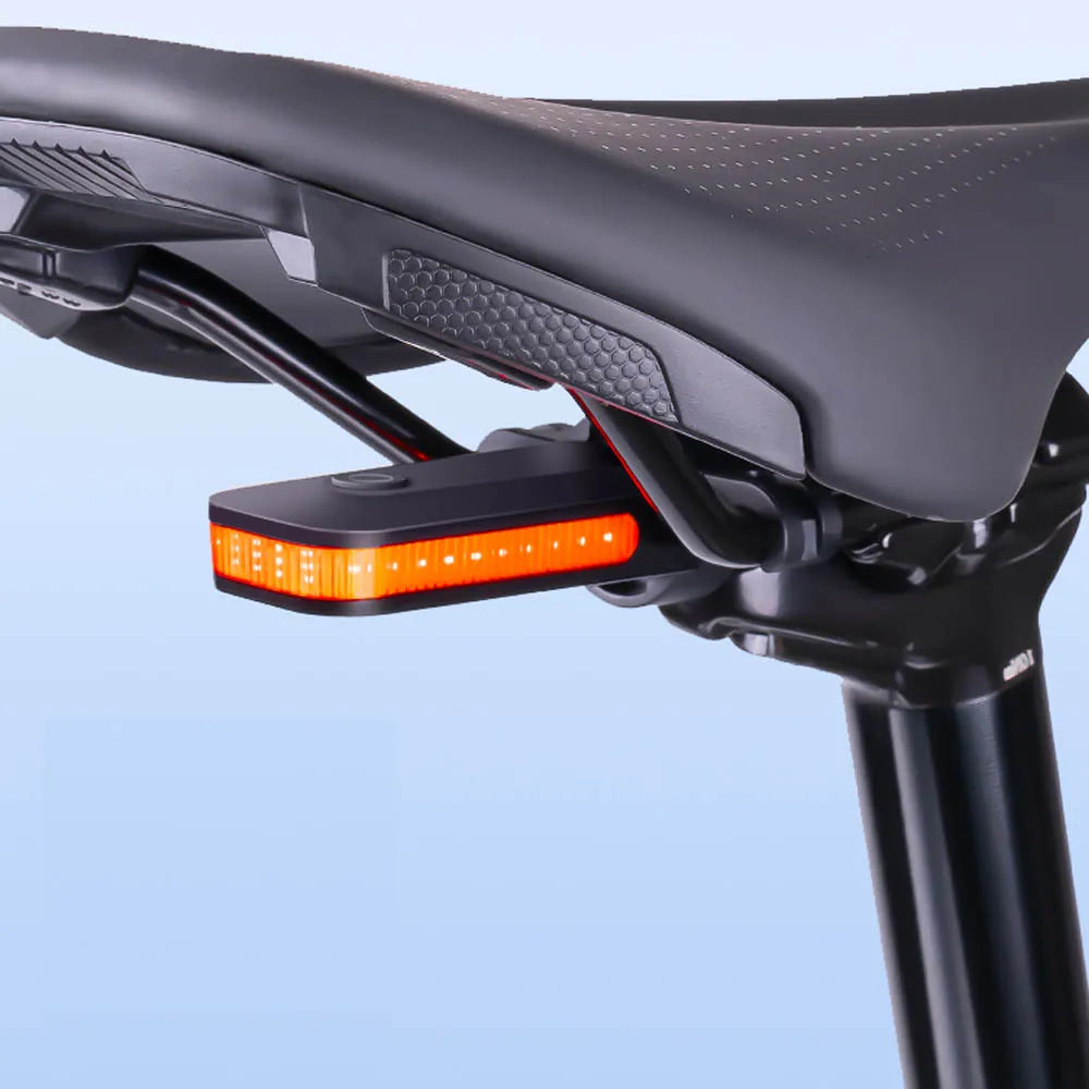 Vexaroa RAVEMEN CL01 USB rechargeable bicycle taillight — product image 2