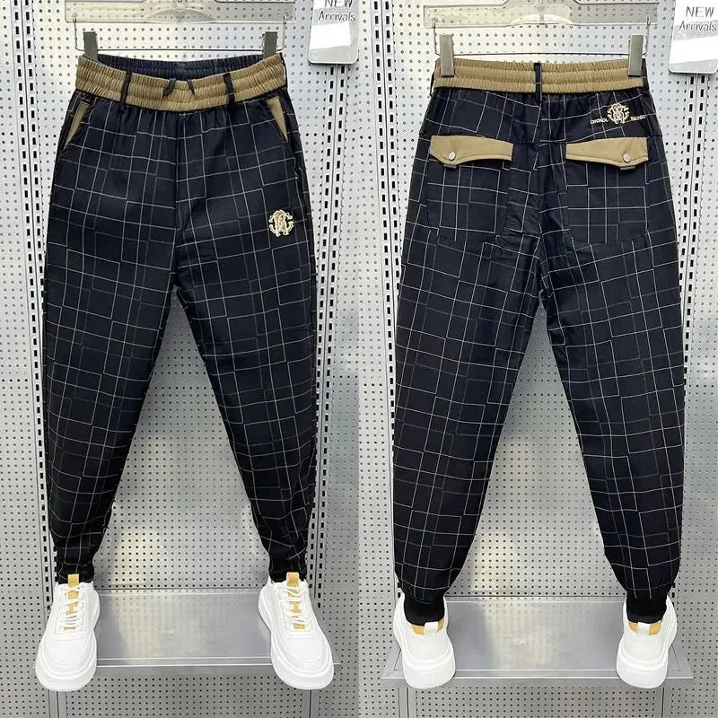Vexaroa Men's Black Plaid Casual Trousers — product image 1