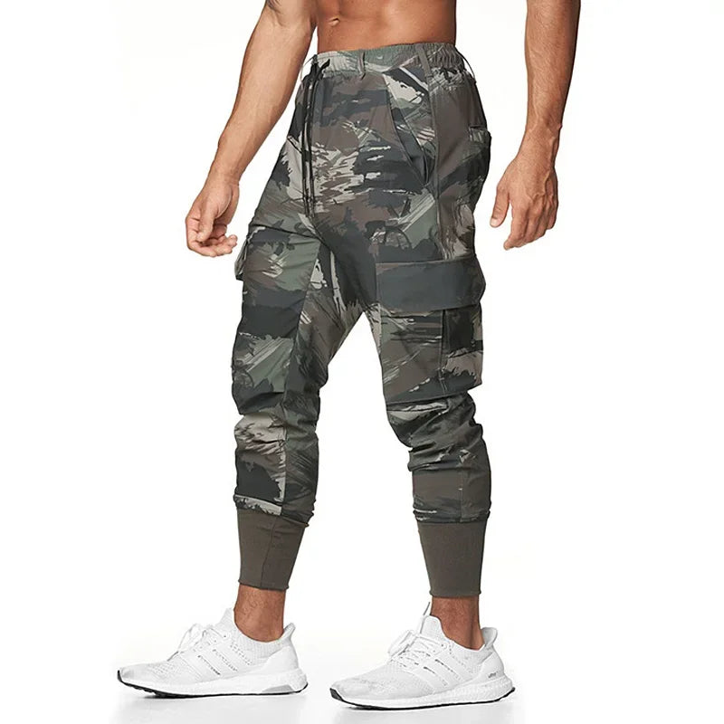 Vexaroa Men's Camo Cargo Jogger Pants — product image 2