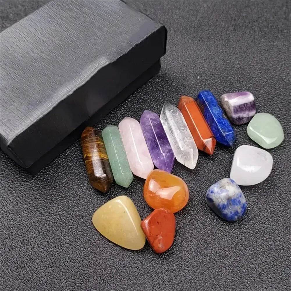 Vexaroa 14-piece quartz crystal point set - view 2