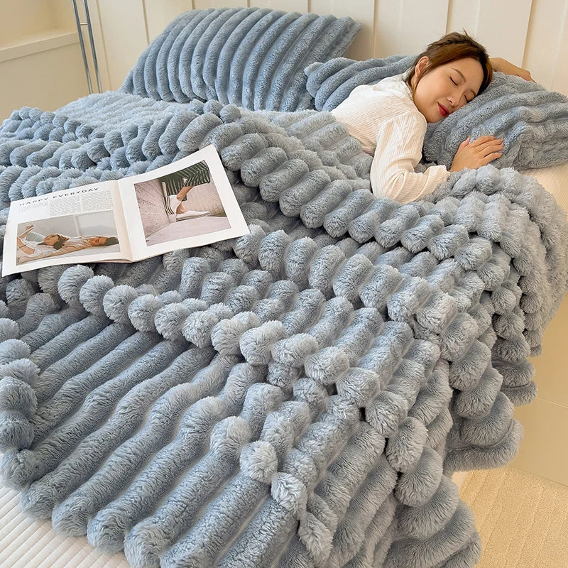 Thick Warm Wide Striped Flannel Blanket Solid Color Soft Fluffy Plush Throws for Sofa Bed Office Travel Multifunctional Blanket