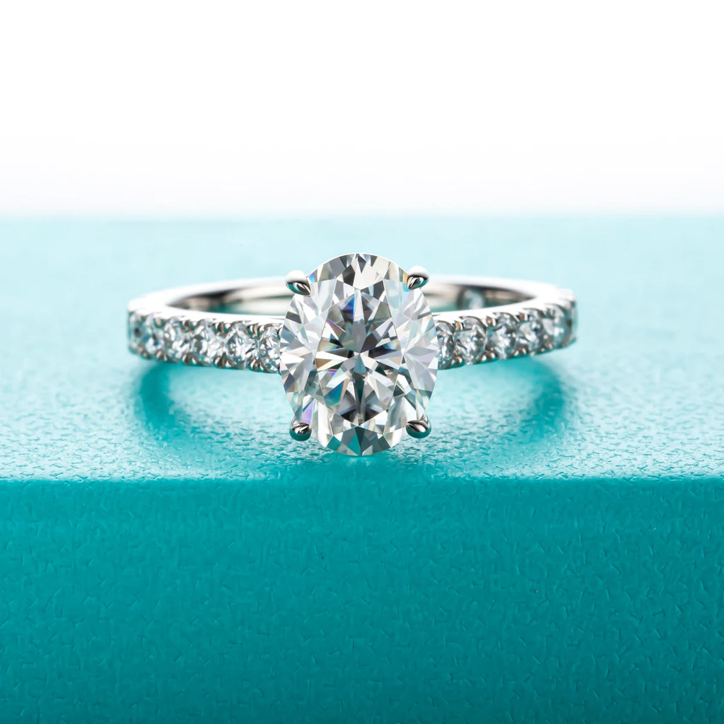 Vexaroa 2ct Oval D-Colour Moissanite Ring - product image 8