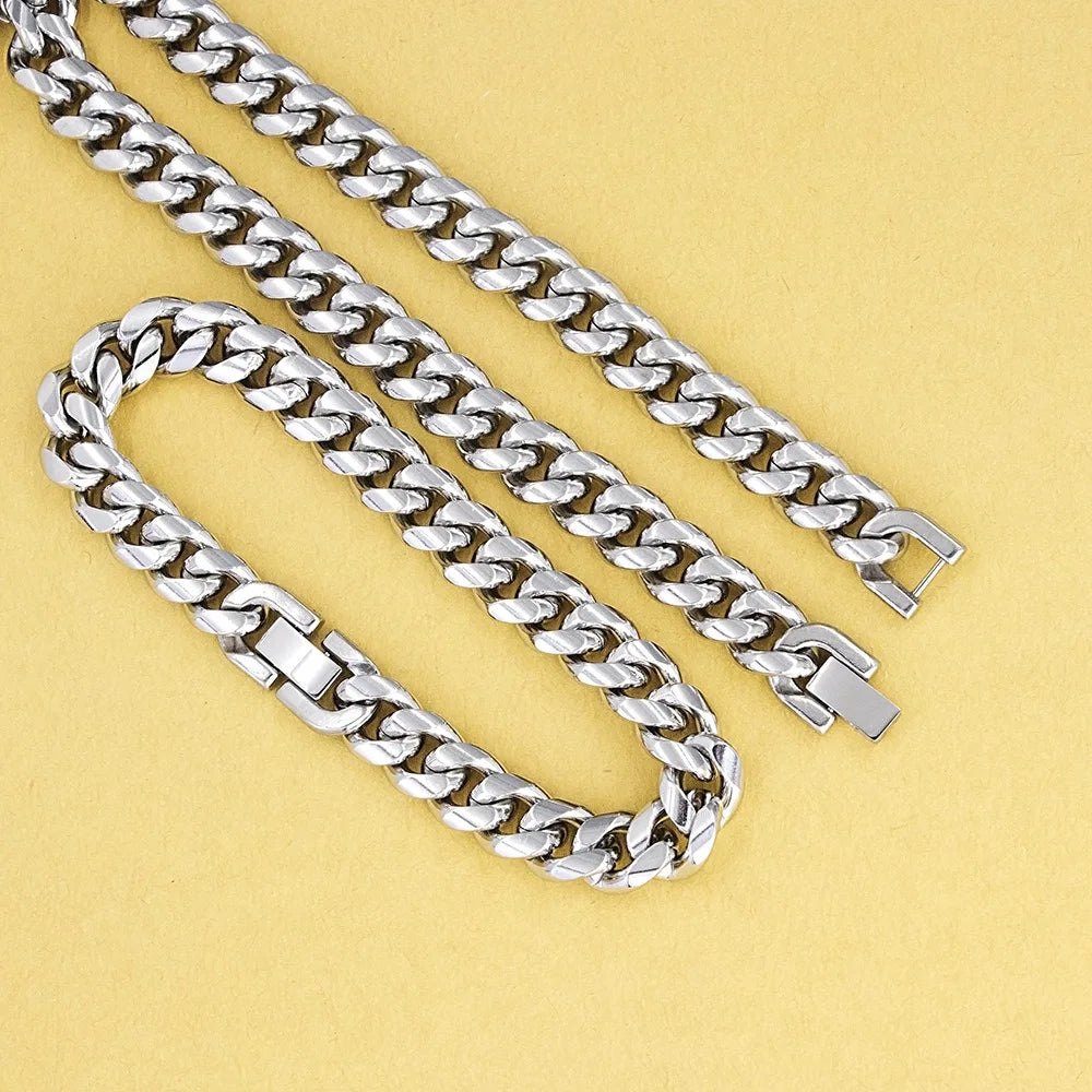 Vexaroa Double Cuban Link Chain Necklace — Vexaroa product image 3