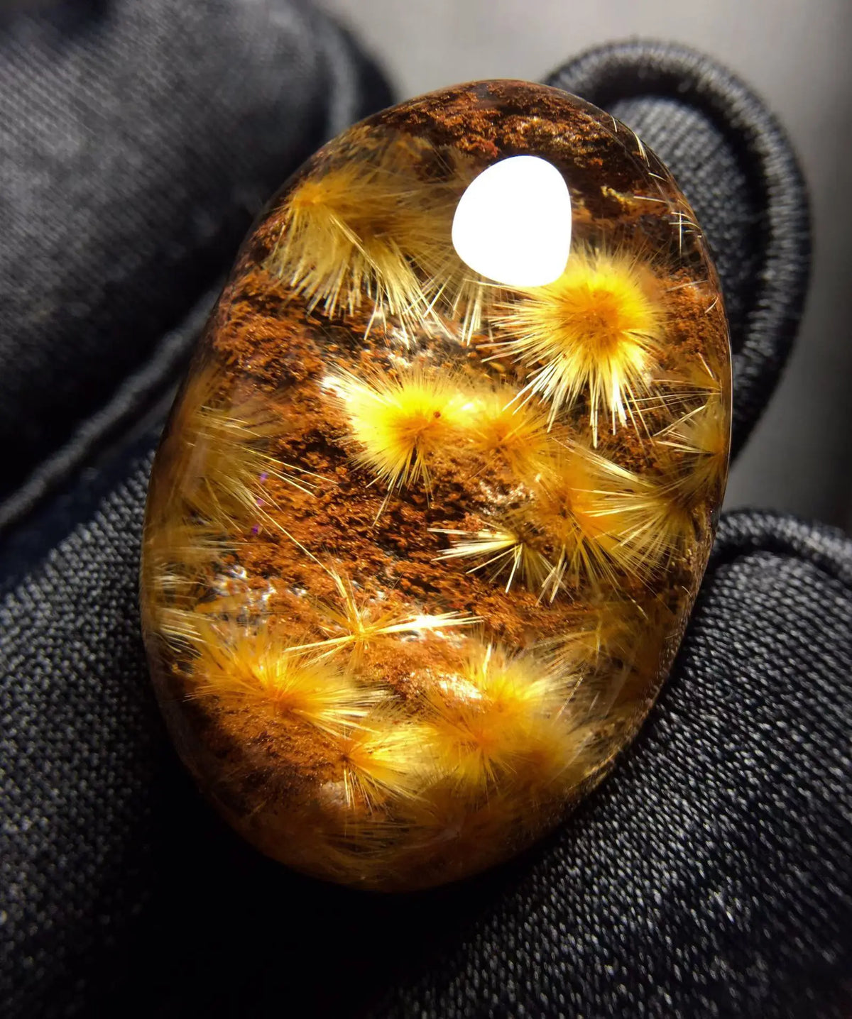 Vexaroa Gold Rutilated Quartz Flower Oval Pendant | Brazil AAA