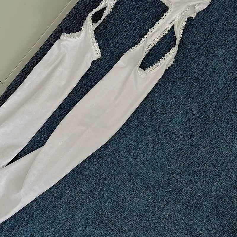 Women White Sexy Stockings with Belt Suspender Wide-banded Tights Lolita Thigh High Stockings with Garters Over The Knee Socks