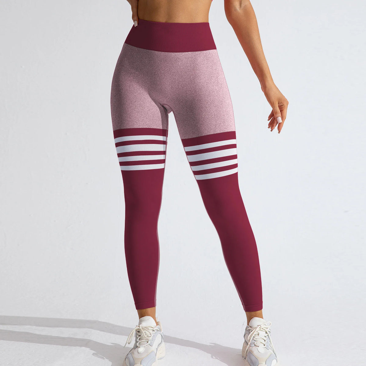 Vexaroa Women's V-Back Scrunch Yoga Leggings product image 5