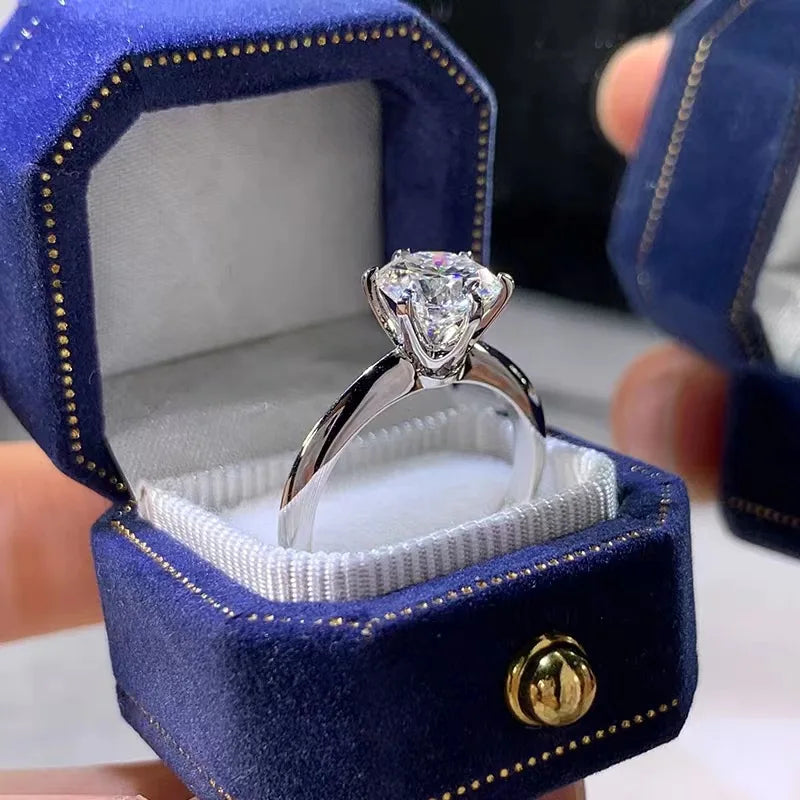 Vexaroa 925 Silver-Style Moissanite Solitaire Ring — Vexaroa product image 1