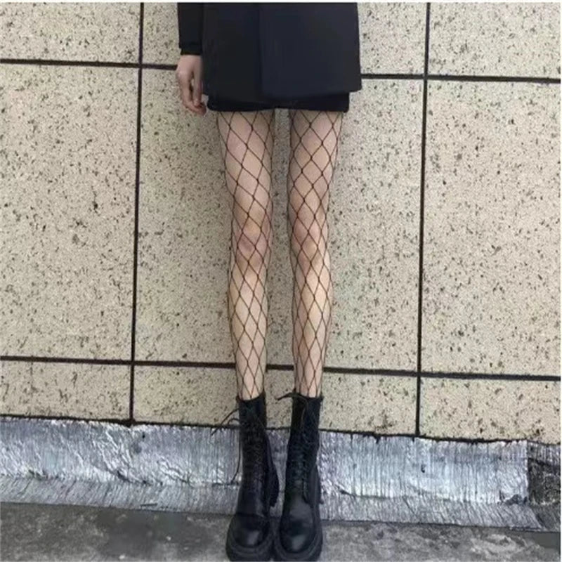 Leggings Hollowed Out Mesh Retro Girls Stockings Japanese Bottomed Lace Pantyhose Floral Rattan Black Tights