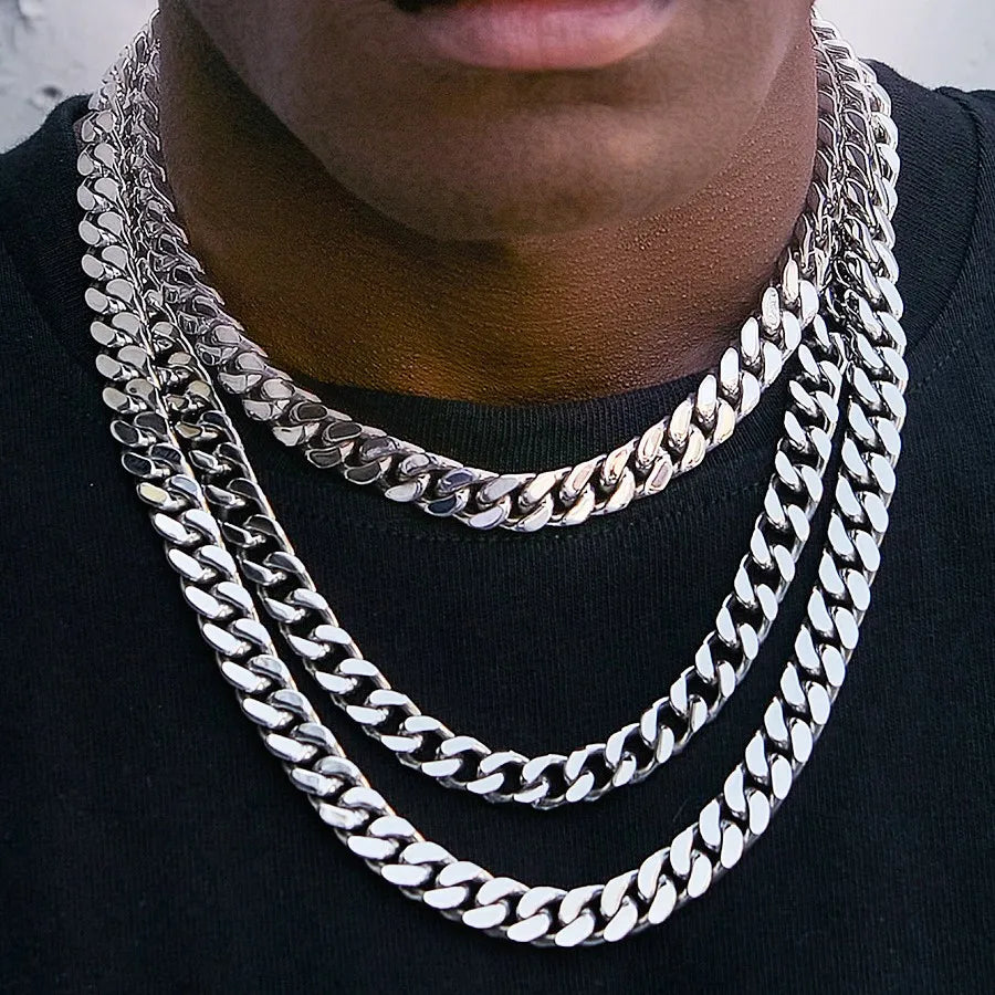 Vexaroa 316L stainless steel Cuban link necklace