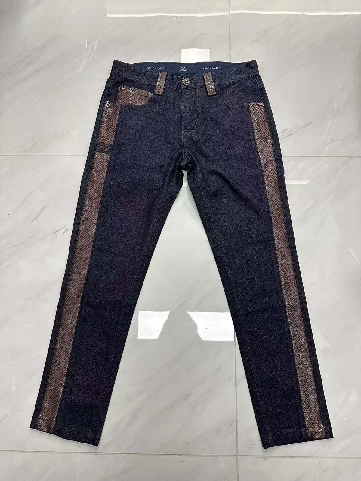Vexaroa Men's Embroidered Stretch Jeans