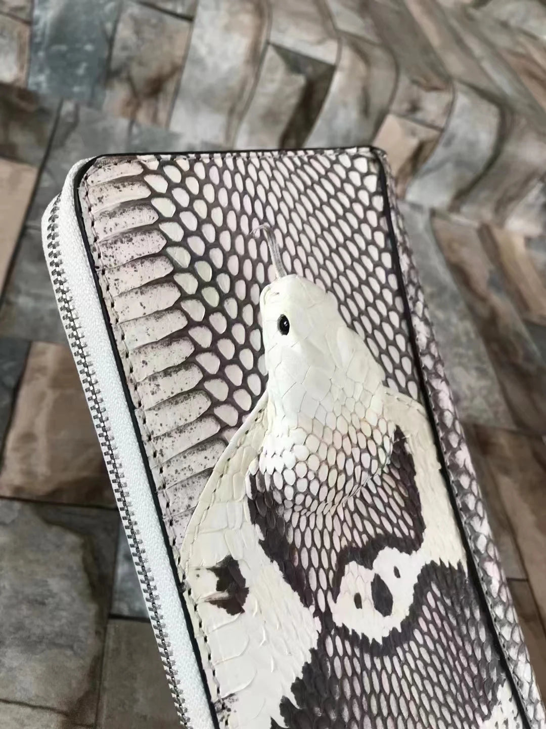 Vexaroa Snakeskin Leather Zipper Wallet Casual Unisex