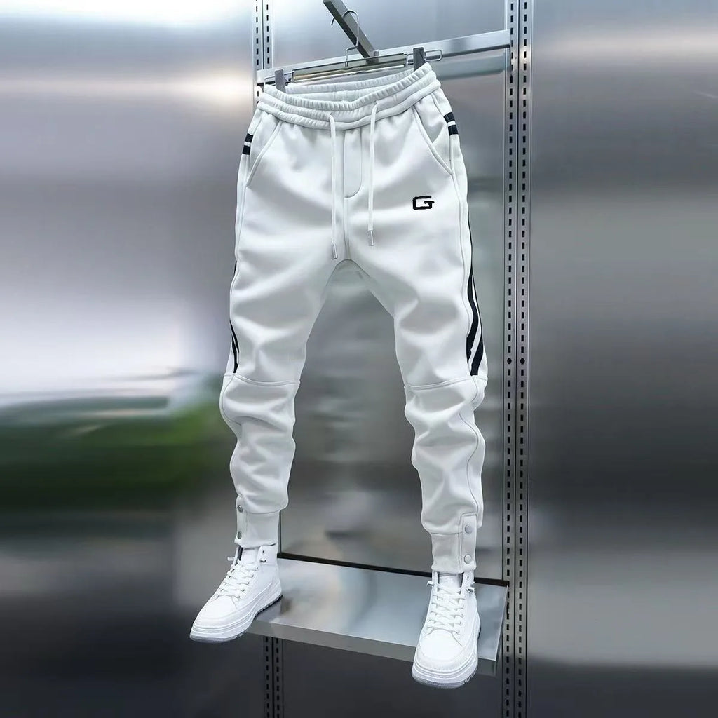 Vexaroa Men's Embroidered Casual Jogger Pants — product image 14
