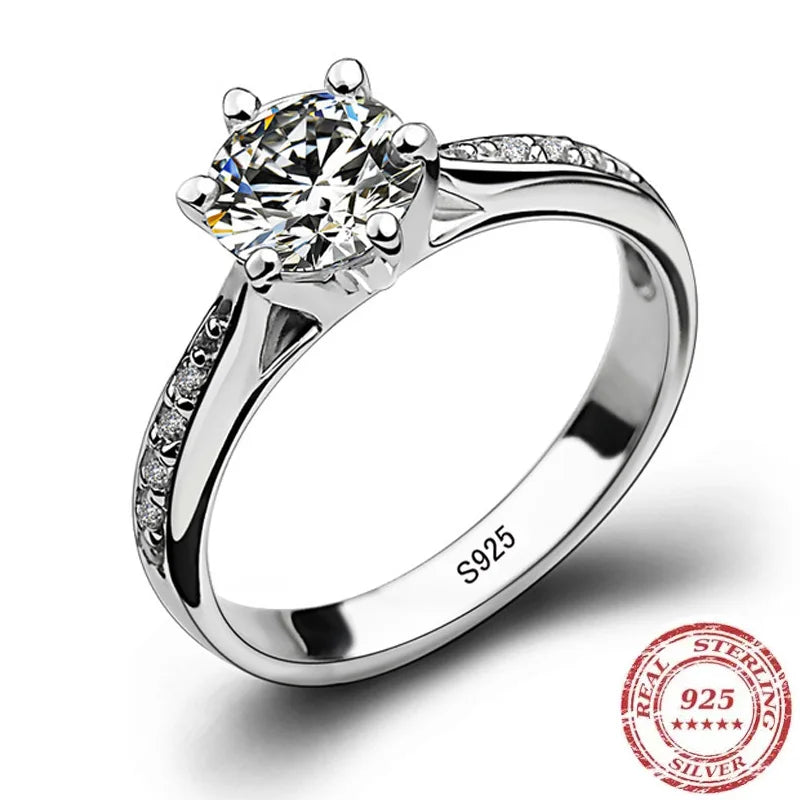 Vexaroa women's solitaire style cubic zirconia ring