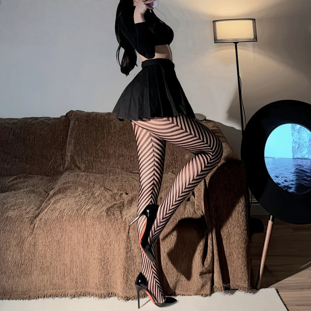 Vexaroa Women's Mesh Fishnet Pantyhose Hollow Out Party Hosiery